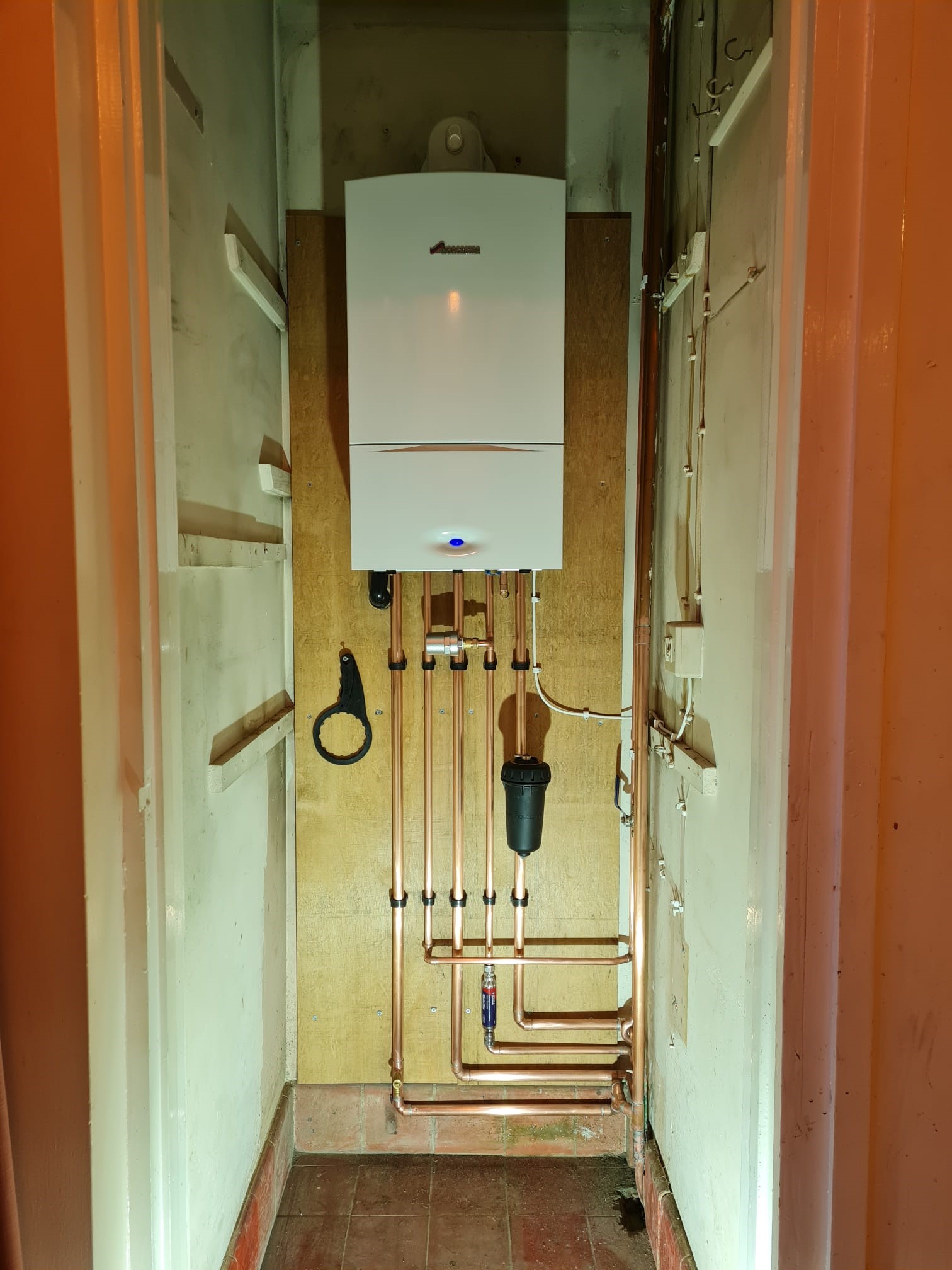 Neat copper pipework on a new boiler install